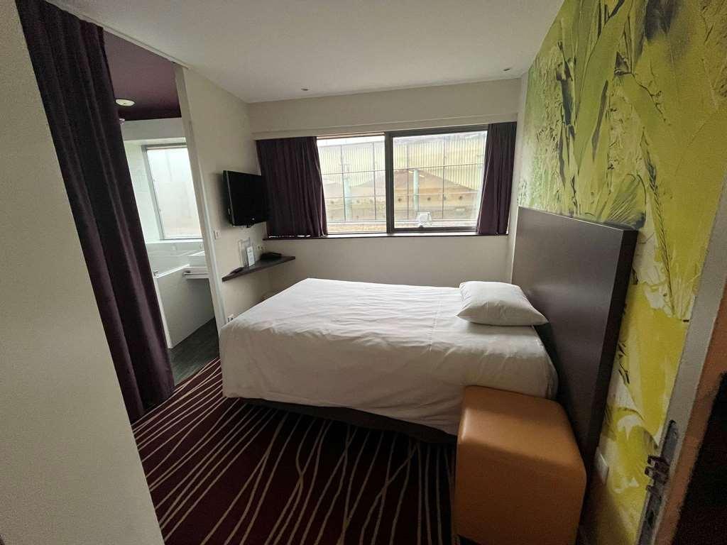 Ibis Styles Saint Julien En Genevois Vitam Hotel Neydens Exterior photo