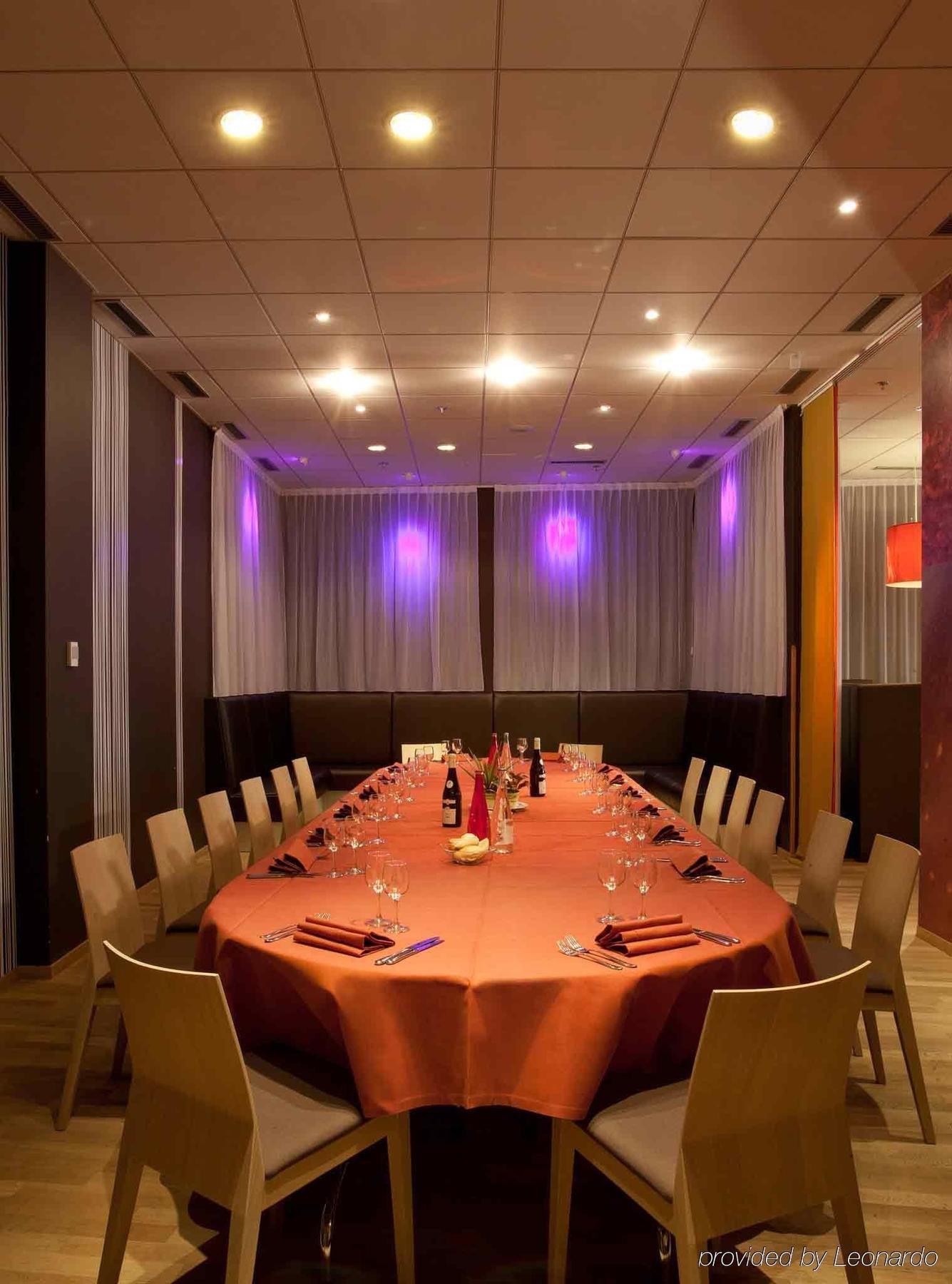 Ibis Styles Saint Julien En Genevois Vitam Neydens Exterior photo