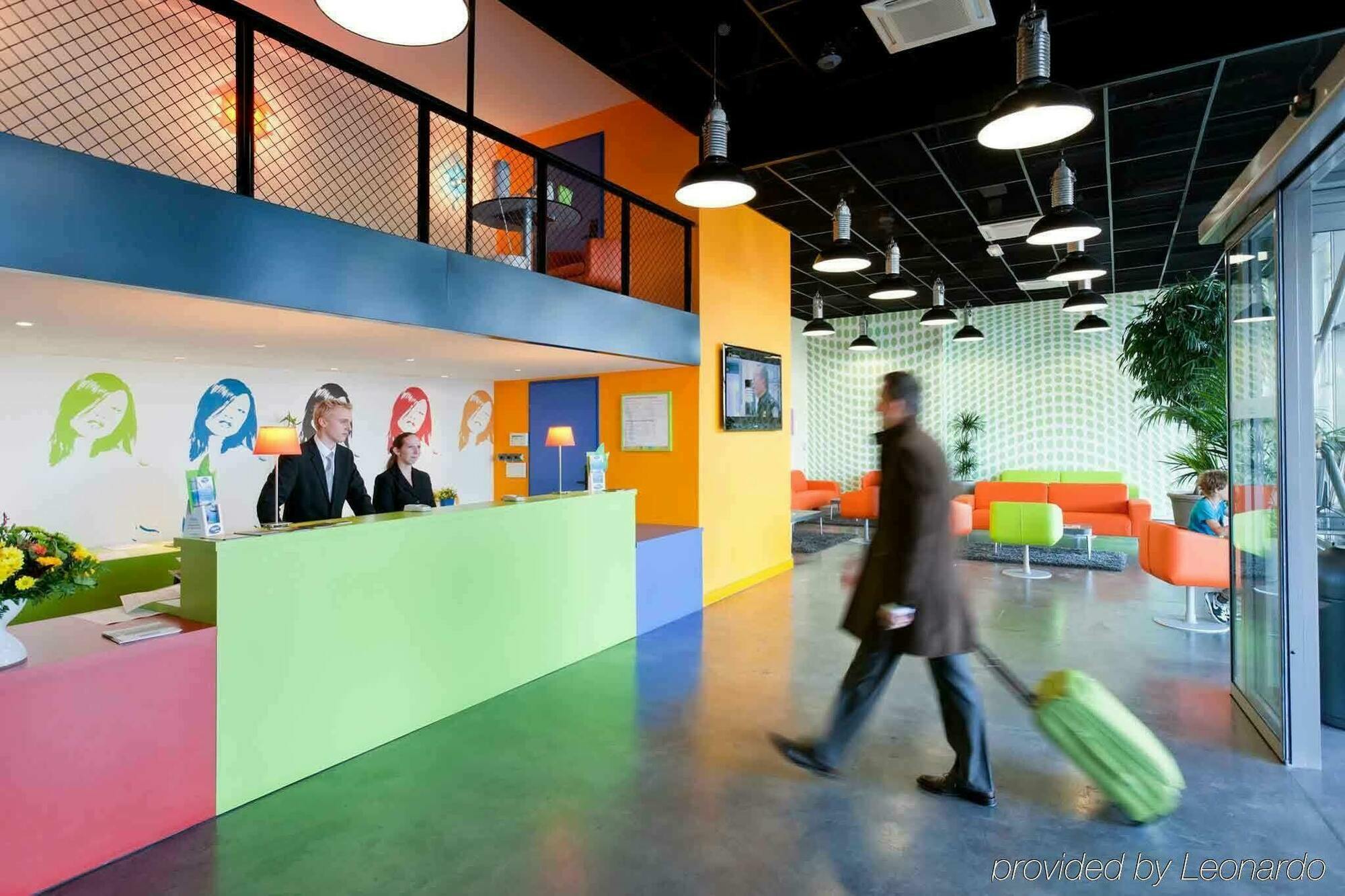 Ibis Styles Saint Julien En Genevois Vitam Neydens Exterior photo